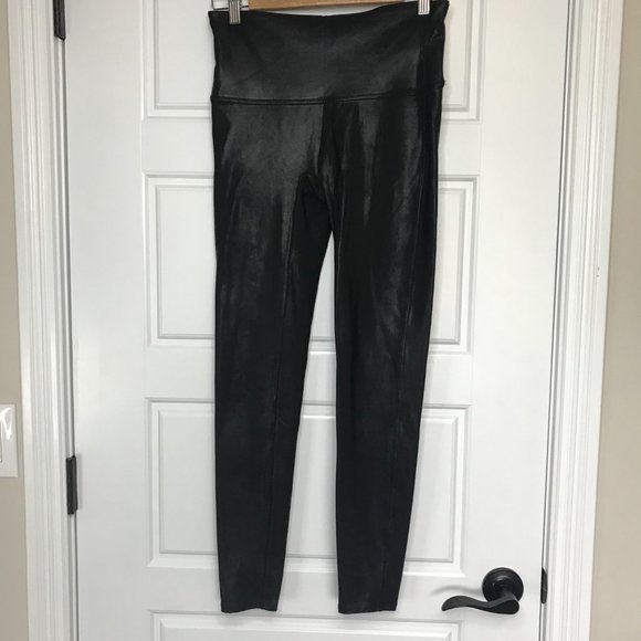 Spanx Women's Faux Leather Leggings Size Large High Waist Black Style 2437 - Picture 4 of 12